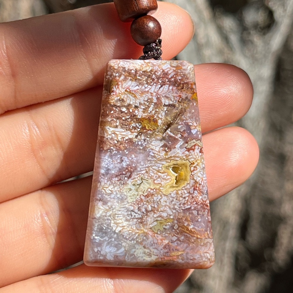 Trapezoid colorful coral jade adjustable‎ cord necklace